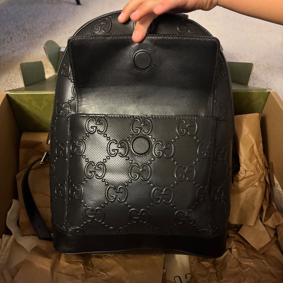 Black leather Gucci backpack | Gucci bags - Picture 3 of 5